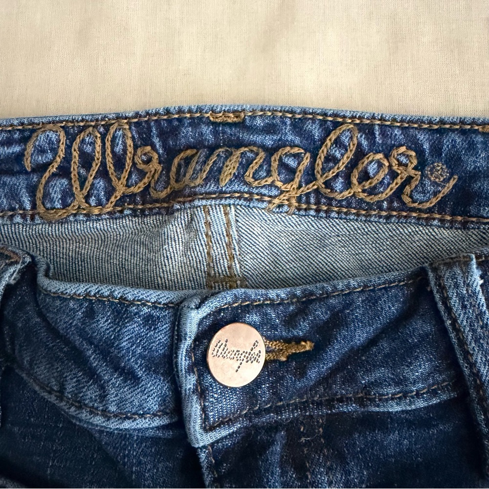 Wrangler Womens Retro Trumpet Flare Jeans 26x34 High Rise Bell Bottom 75th Anniv - Picture 9 of 16